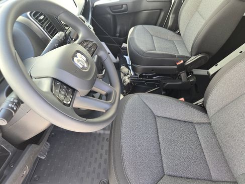 New 2026 RAM ProMaster 2500 w/ Premium Convenience Group image 10