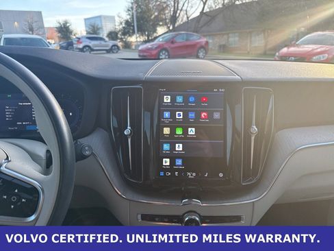 Certified 2023 Volvo XC60 B5 Plus w/ Climate Package image 25
