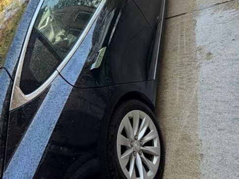 Used 2017 Tesla Model S AWD image 5