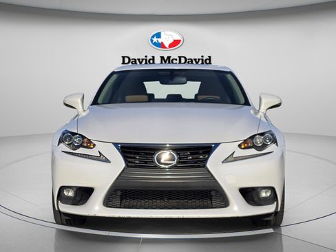 Used 2016 Lexus IS 300 AWD w/ Navigation System Package image 8