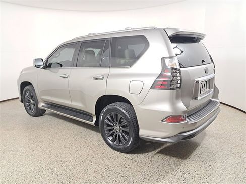 Used 2023 Lexus GX 460 Premium image 7