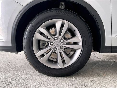 Used 2024 Acura MDX FWD image 11