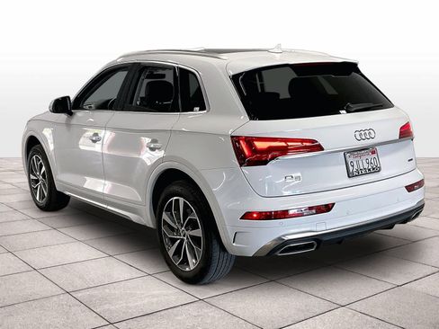 Used 2023 Audi Q5 2.0T Premium w/ Convenience Package AWD/4WD image 14