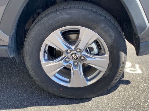 Used 2025 Toyota RAV4 LE image 29