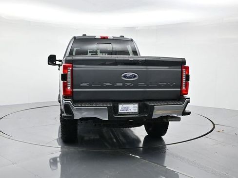 New 2026 Ford F250 Lariat w/ Tremor Off-Road Package image 9