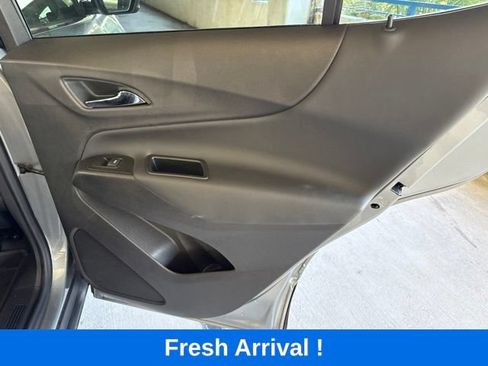 Used 2024 Chevrolet Equinox LT w/ LPO, Floor Liner Package FWD image 14