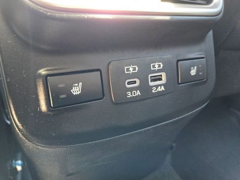 Used 2024 Subaru Outback Limited AWD/4WD image 18