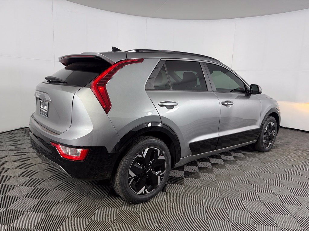 Used 2024 Kia Niro Wind FWD image 7