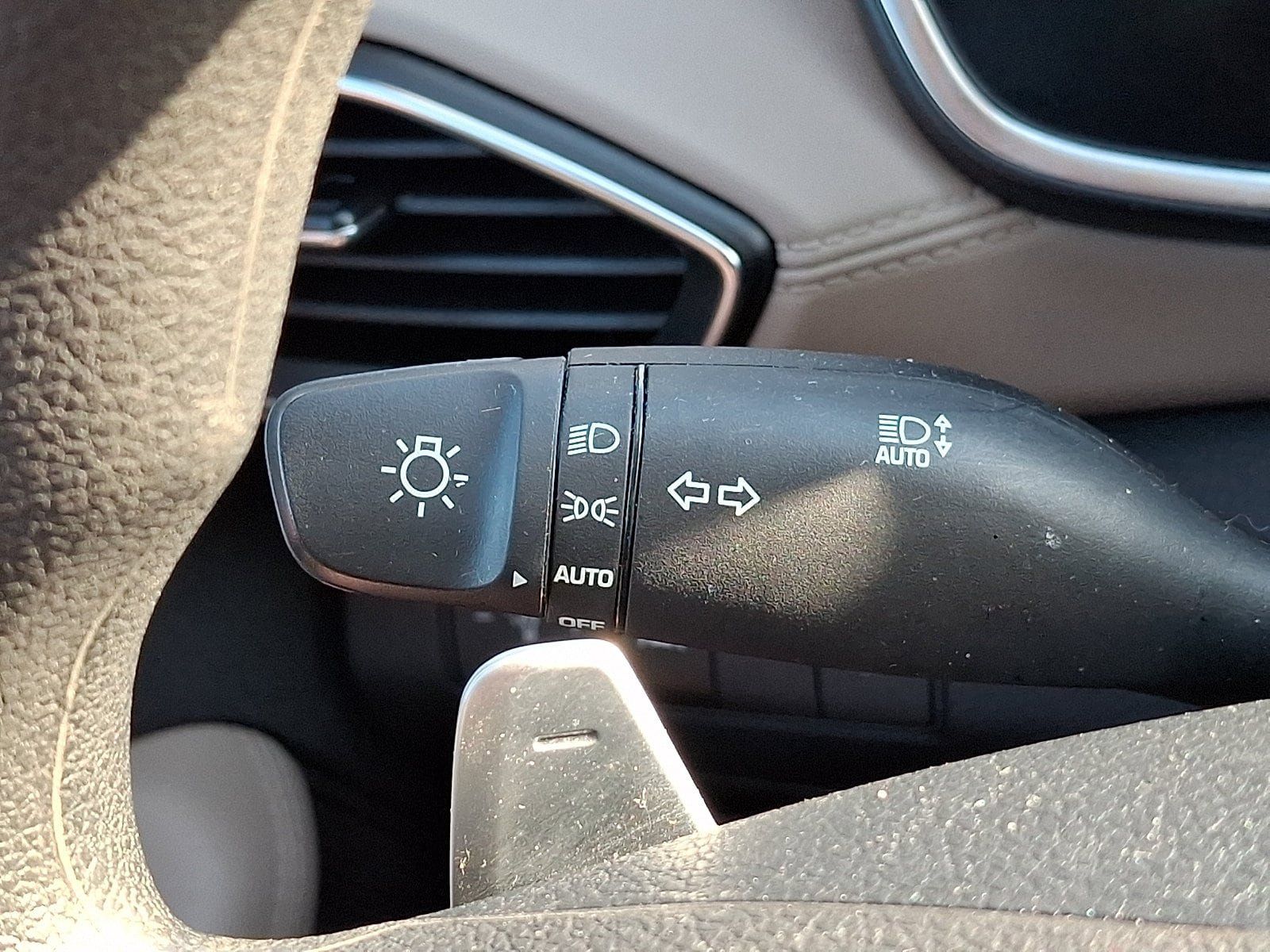Certified 2023 Hyundai Santa Fe SE AWD/4WD image 24