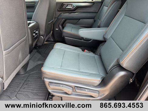 Used 2026 GMC Yukon XL AT4 AWD/4WD image 14