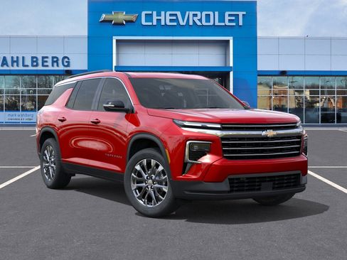 New 2026 Chevrolet Traverse LT w/ Sun and Wheel Package AWD/4WD image 31