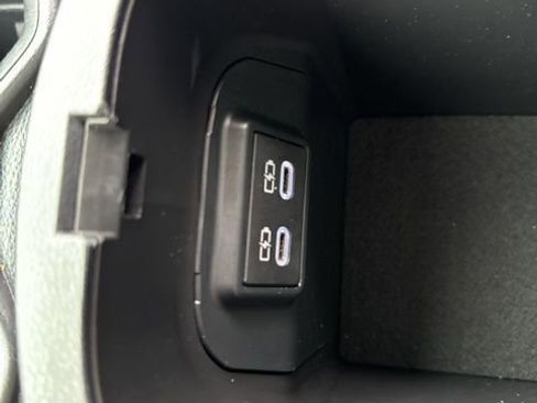 Used 2024 Toyota RAV4 XLE image 25