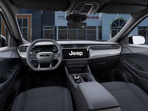 New 2026 Jeep Cherokee Laredo image 14