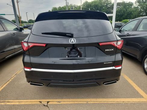 Used 2023 Acura MDX SH-AWD w/ Advance Package image 5