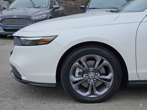 Certified 2025 Honda Accord EX-L image 8