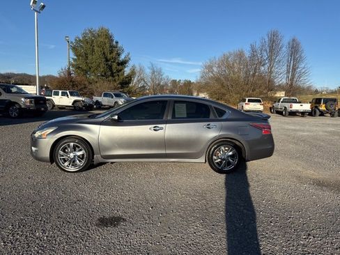 Used 2014 Nissan Altima 2.5 SL w/ Technology Package image 5