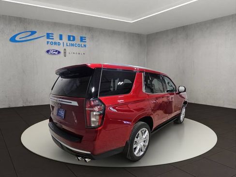 Used 2021 Chevrolet Tahoe High Country w/ Premium Package AWD/4WD image 10