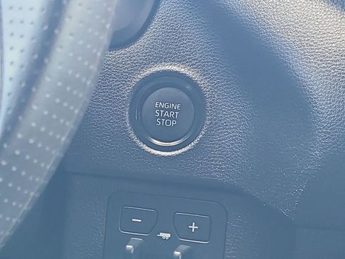 Certified 2026 Toyota Tundra SR5 image 28