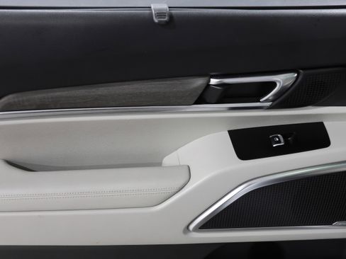 Used 2022 Kia Telluride SX image 37