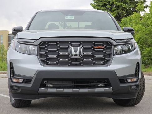 Used 2025 Honda Ridgeline TrailSport image 12