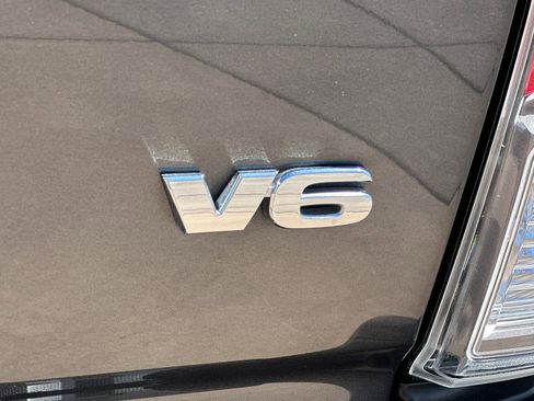 Certified 2023 Toyota Tacoma TRD Off-Road w/ Technology Package image 34