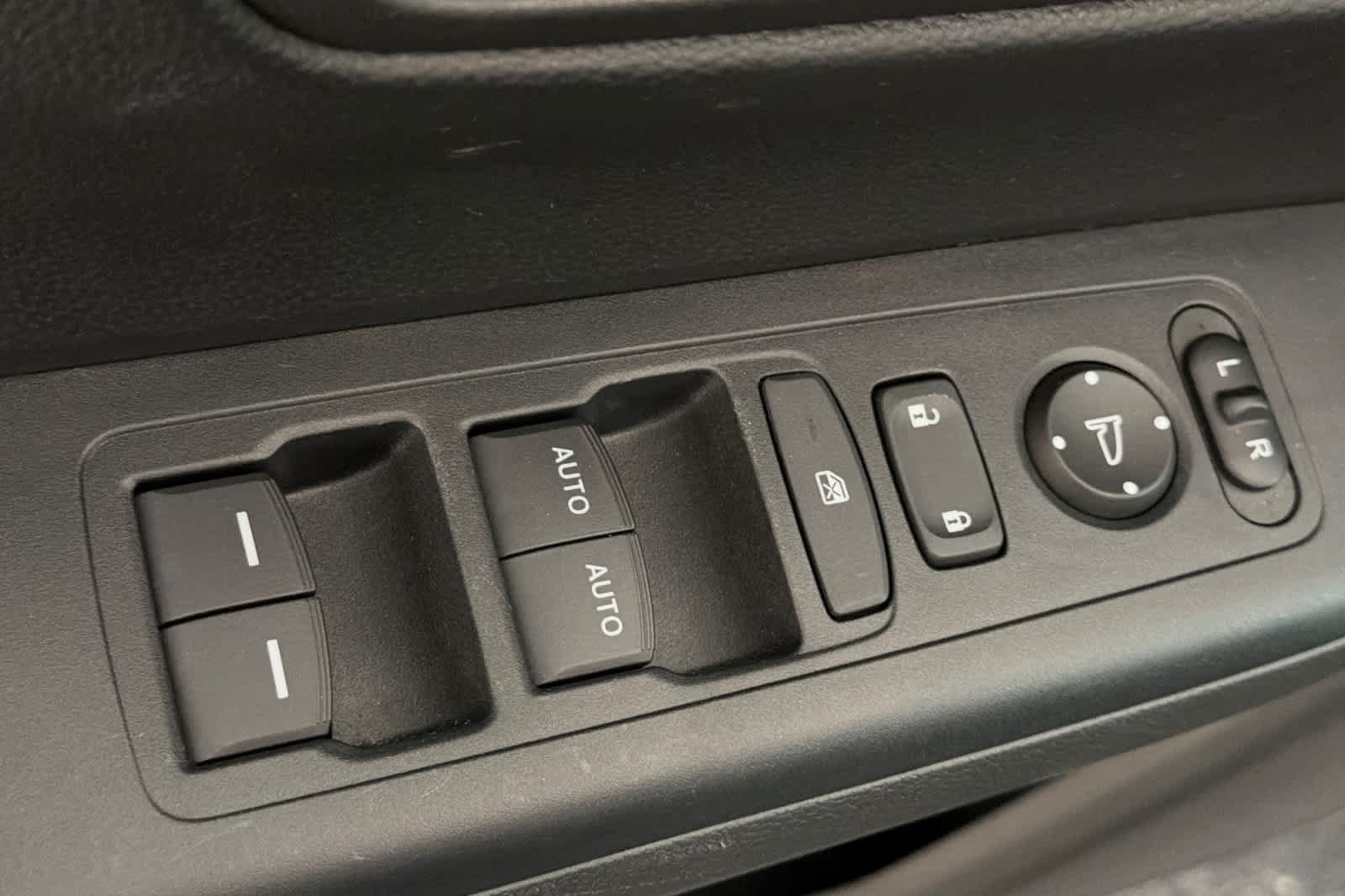 Used 2023 Honda CR-V Sport image 13