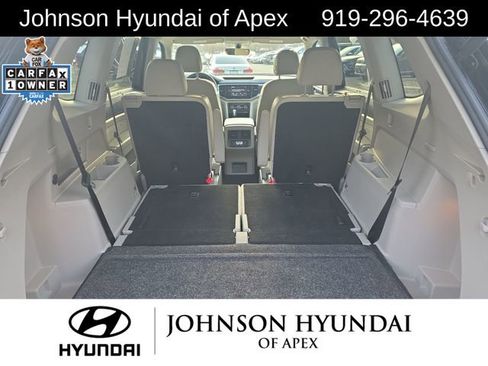 Used 2023 Volkswagen Atlas SE w/ Panoramic Sunroof Package image 25