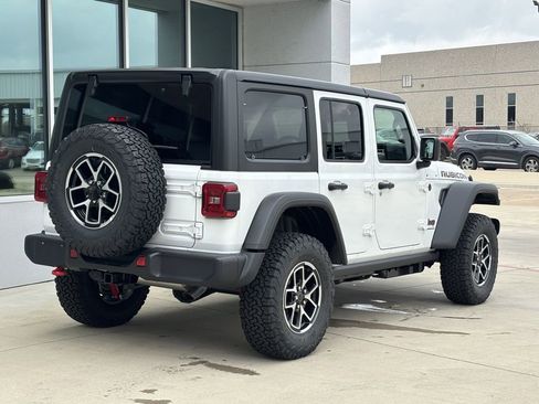 New 2026 Jeep Wrangler Unlimited Rubicon image 3