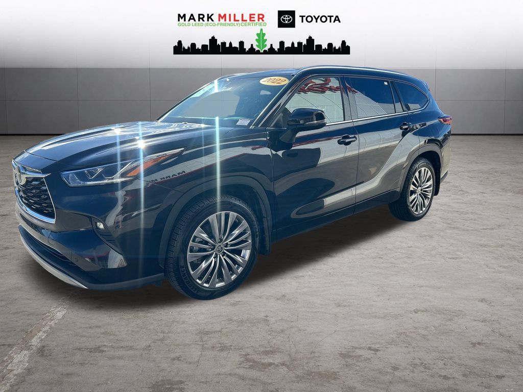 Used 2022 Toyota Highlander Platinum AWD/4WD 360° Tour