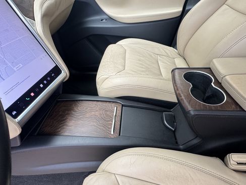 Used 2017 Tesla Model X P100D image 26