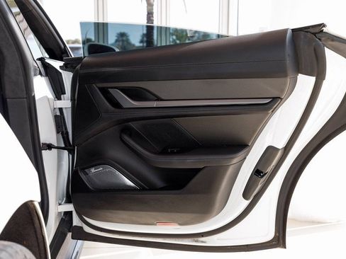 Used 2020 Porsche Taycan Turbo S image 37