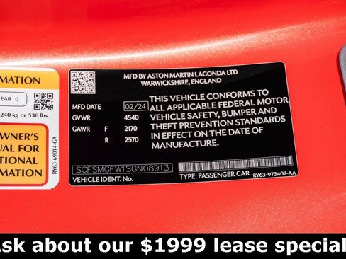 Used 2025 Aston Martin V8 Vantage Coupe image 33