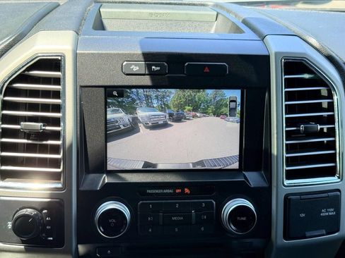 Used 2015 Ford F150 Lariat w/ Equipment Group 502A Luxury AWD/4WD image 50