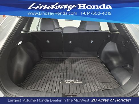 Used 2025 Toyota Corolla Cross AWD Hybrid image 7