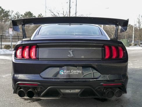 Used 2021 Ford Mustang Shelby GT500 w/ Carbon Fiber Track Pack image 22