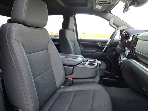 Used 2025 Chevrolet Silverado 1500 LT image 27