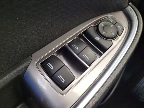 Used 2021 Chevrolet Malibu LT FWD image 27