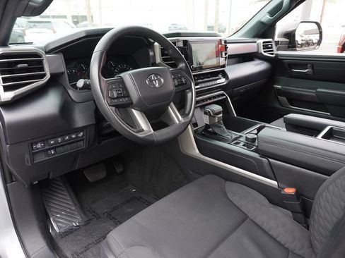 Used 2026 Toyota Tundra SR5 w/ SR5 Convenience Package AWD/4WD image 17