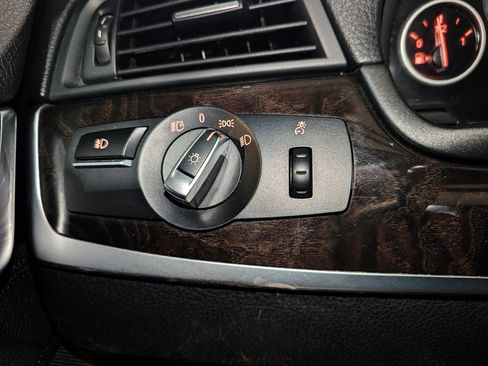 Used 2016 BMW 528i xDrive Sedan image 42