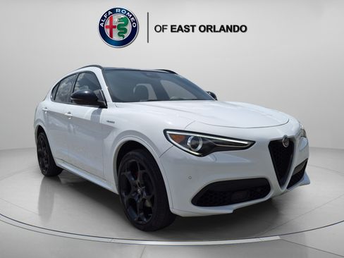 Used 2023 Alfa Romeo Stelvio Veloce AWD/4WD image 1