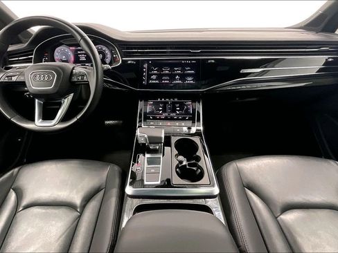 Used 2022 Audi Q7 3.0T Premium Plus w/ Premium Plus Package AWD/4WD image 14