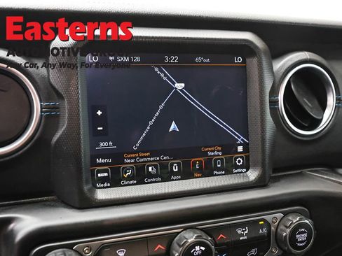 Used 2022 Jeep Wrangler Unlimited Rubicon 4xe AWD/4WD image 19