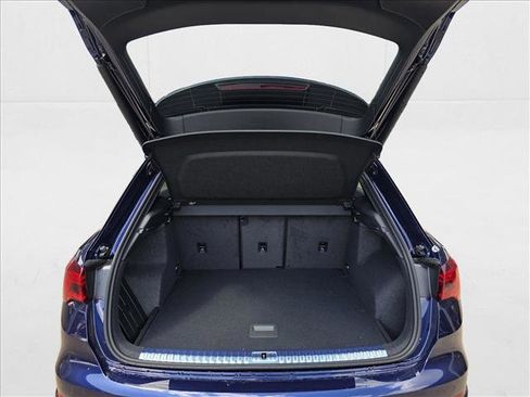 New 2025 Audi Q3 2.0T Premium w/ Convenience Package image 23