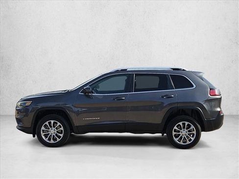 Used 2019 Jeep Cherokee Latitude Plus w/ Comfort/Convenience Group image 9