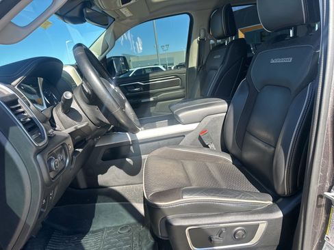 Used 2022 RAM 1500 Laramie w/ Laramie Southwest Edition image 10