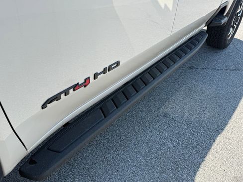 New 2026 GMC Sierra 2500 AT4 w/ AT4 Premium Plus Package AWD/4WD image 13