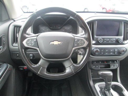Used 2016 Chevrolet Colorado LT image 15