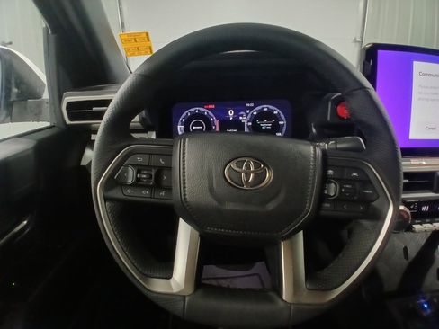 New 2025 Toyota Tacoma TRD Off-Road image 11