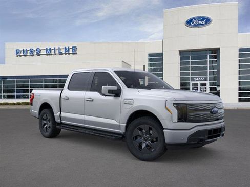 New 2023 Ford F150 Lightning Lariat AWD/4WD image 7