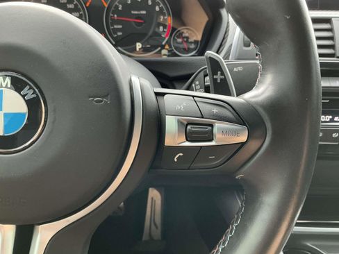 Used 2020 BMW M4 Coupe w/ Competition Package image 18